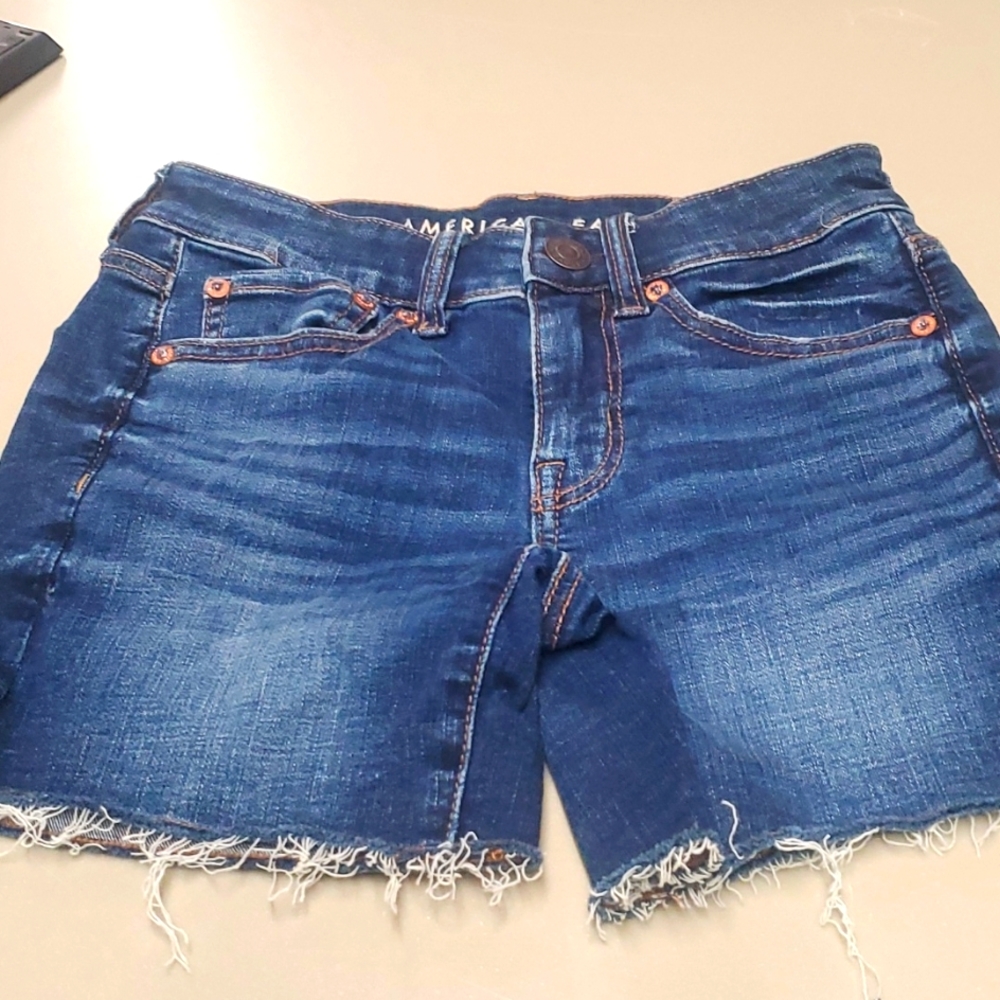 American Eagle super stretch jean short